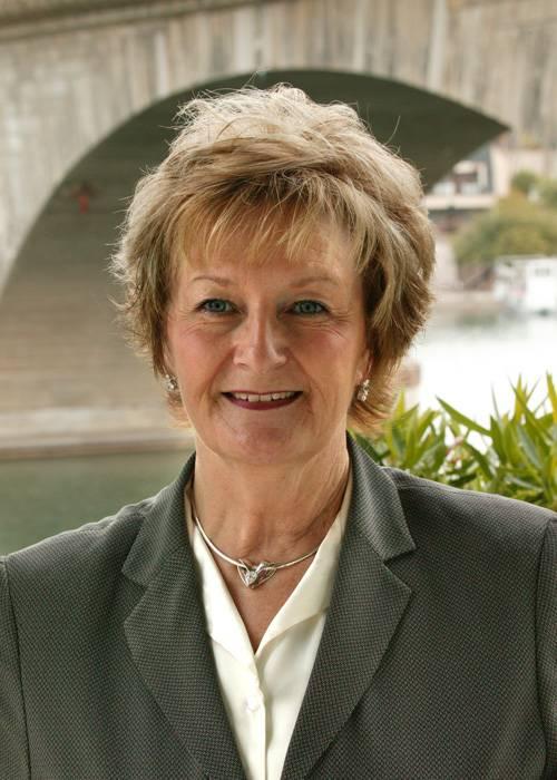 Cheryl Westwood is your Lake Havasu City real estate expert.