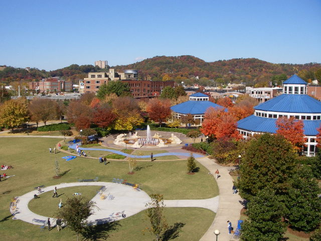 Coolidge Park Viewed From The Walnut Street Bridge