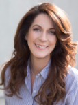 Renee White Logo
